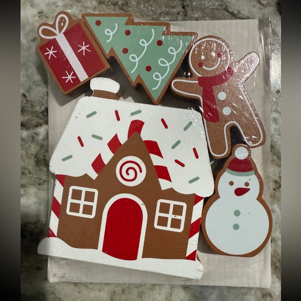 Target Bullseyes Playground 2025 Gingerbread Wooden Play Set